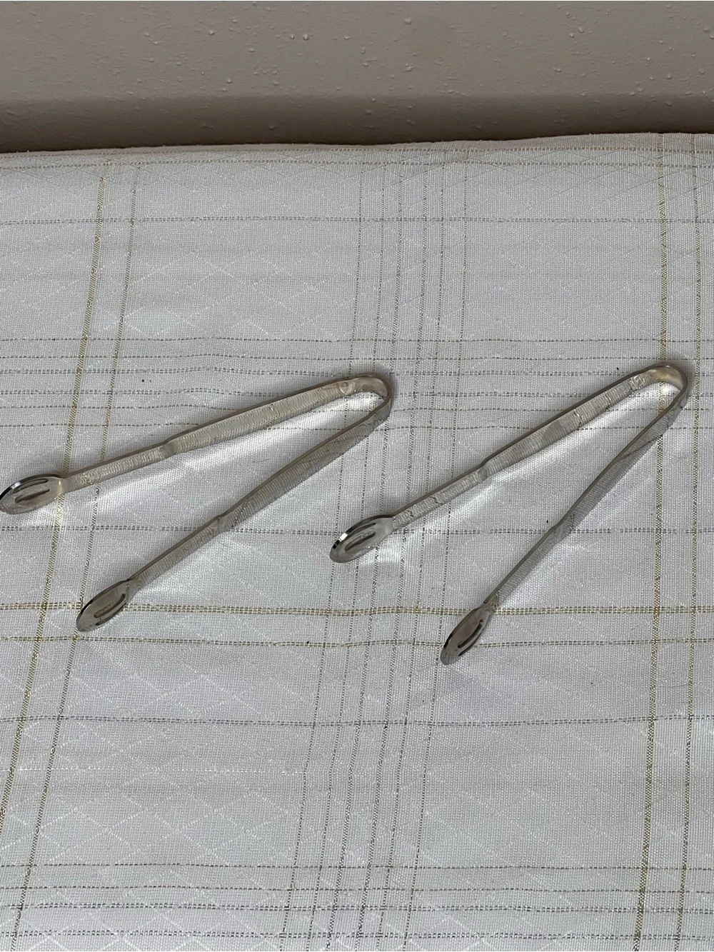 Oneida Stainless Steel  Serving Slotted Tongs 8”  Condaments/Ice (Pair of 2)